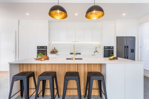 Not one but T W O kitchens for the Builder Lou Project on their Killara properties! We loved bringing a warm industrial feel into these homes through the use of timber laminate finishes, Caesarstone concrete benchtops and LOVE the 3-D bar-back panelling!