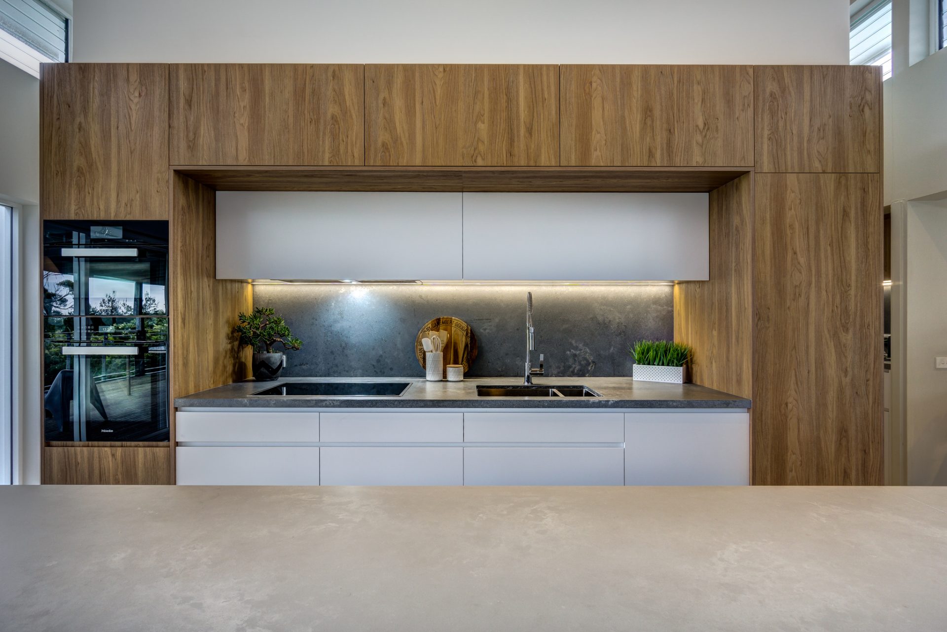 stone benchtop and splashback
